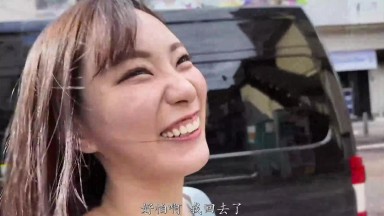 HMN-679 [自提征用]横浜约会后户外接吻缠绵 顺势进入情人旅馆射精一次还想再来 美谷朱里