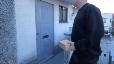 REAL-906 [自提征用]被体液狂人盯上...唾液、汗水、爱液、尿液，一名高中女生被痴迷跟踪者 末広純